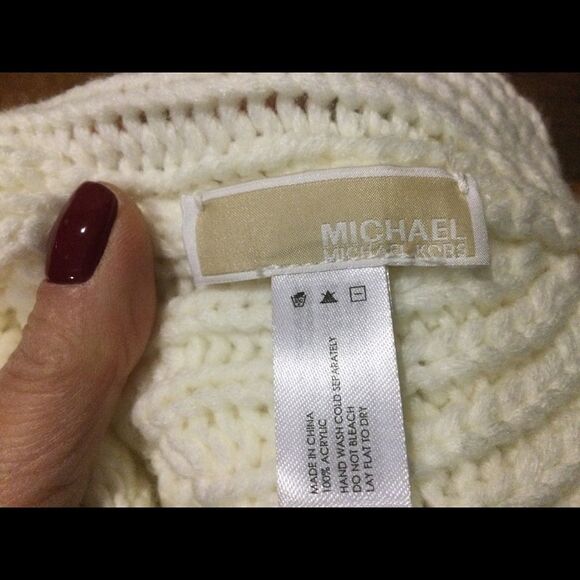 MICHAEL KORS Knit Hat - Picture 10 of 10